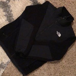 NorthFace Fleece. Kids Large, fits women Small.